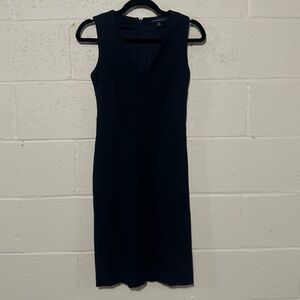 Banana Republic black dress rear zipper low‎ cut v-cut
